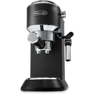Кофеварка Delonghi EC685.M в отличном состоянии